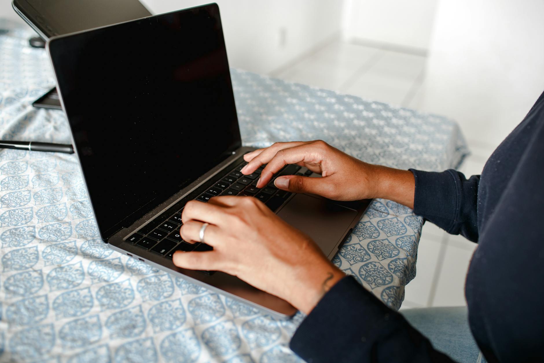 The 10 Claude Prompts I Use Every Week in My Real Estate Business