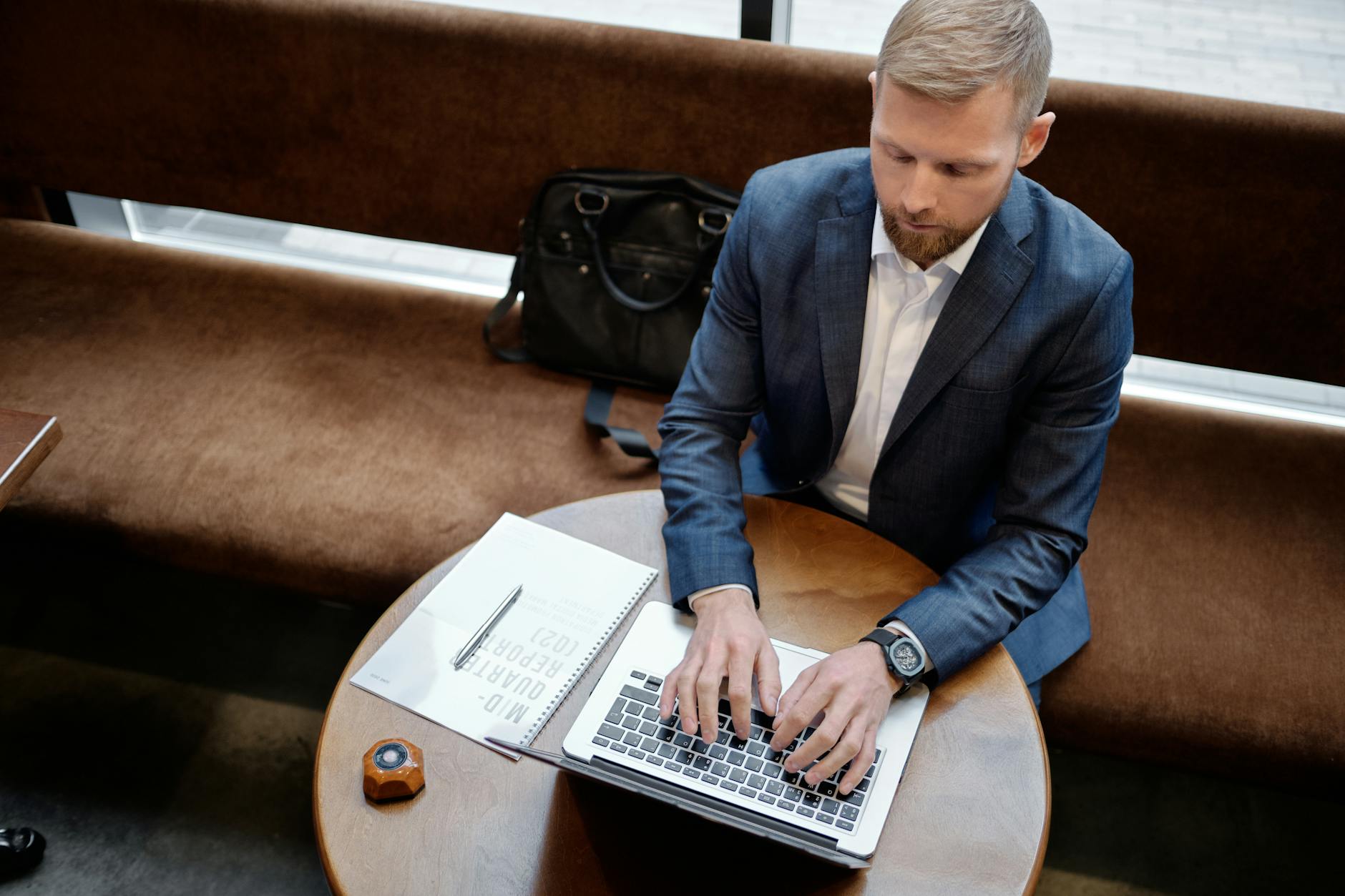 What to Look For in an AI Automation Course for Small Businesses