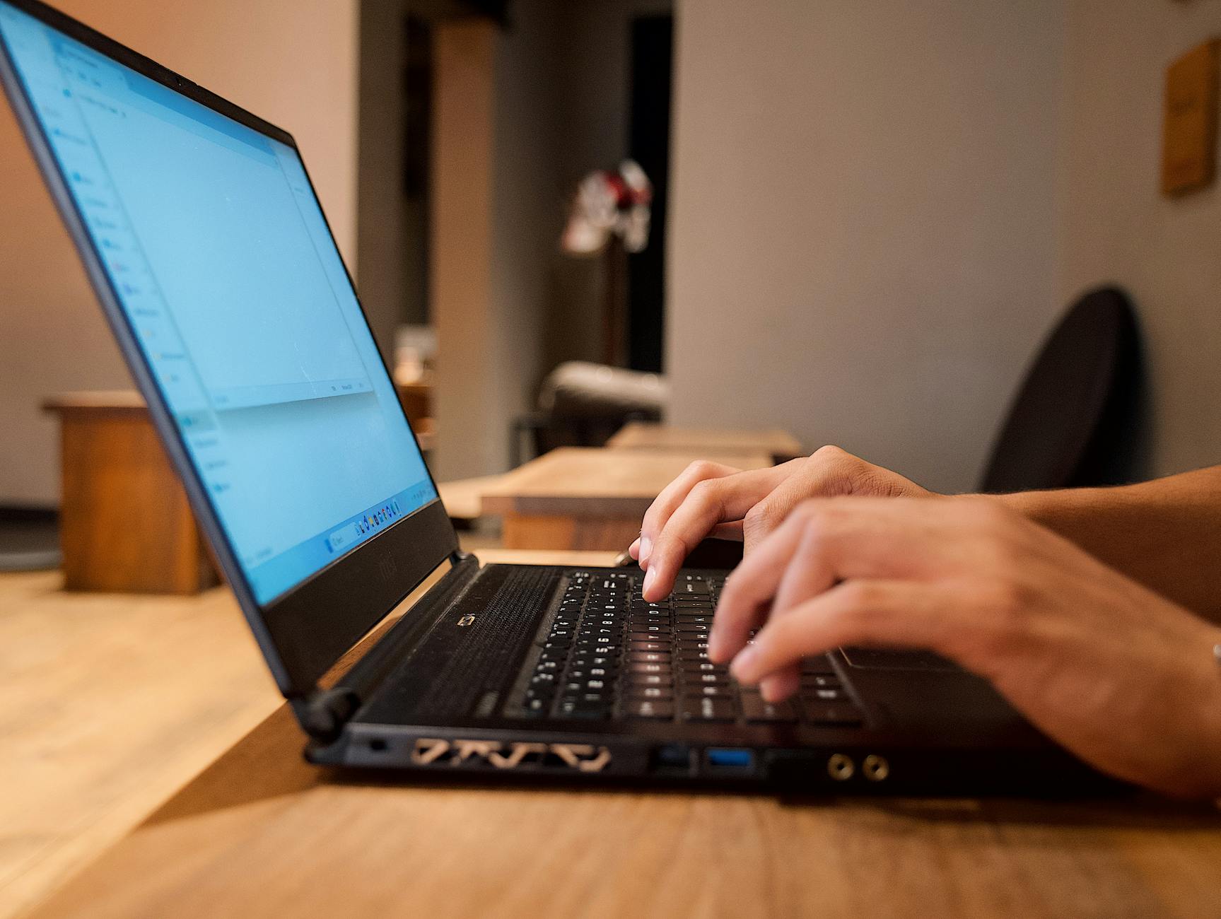 The Counterargument Why Some Solopreneurs Should Stay With ChatGPT