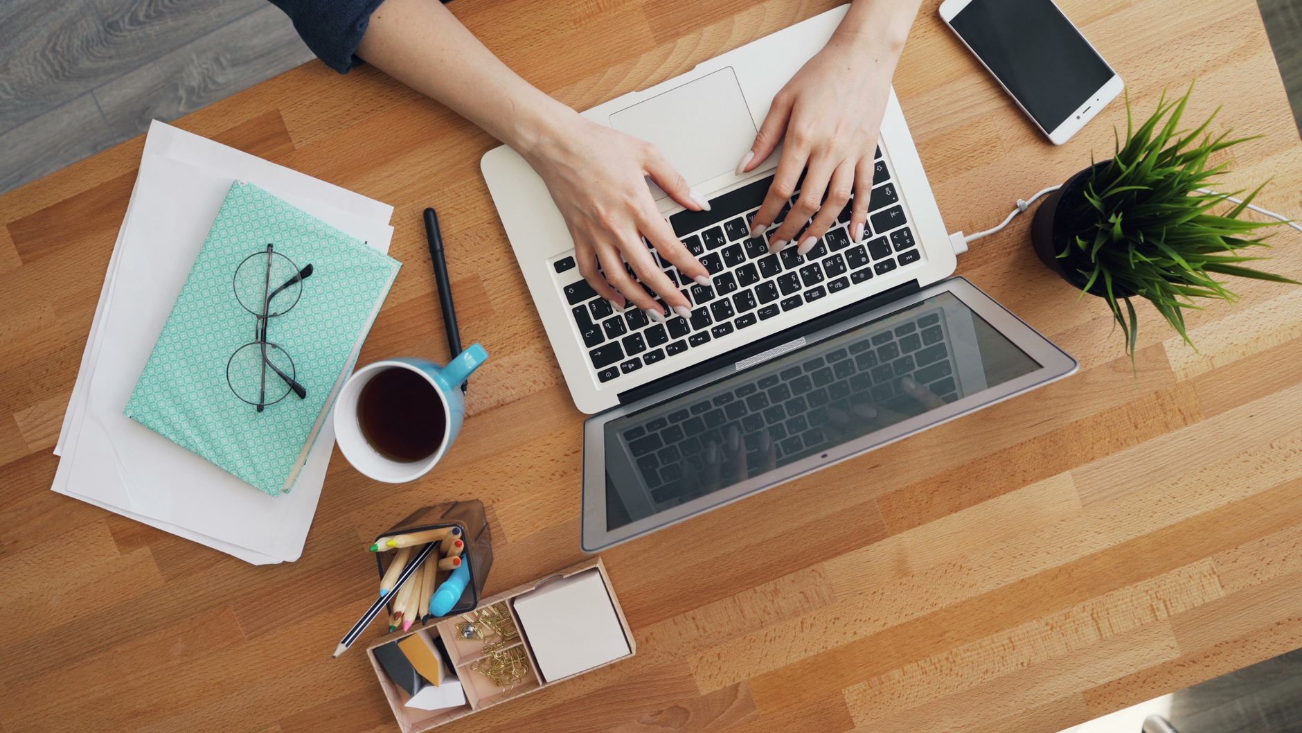 How to Use Claude for Customer Research Interviews
